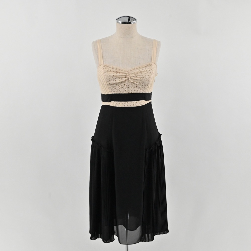 BCBGMAXAZRIA Eyelet Pleated Midi Dress Womens Size 0 Black Cream Cotton Cocktail